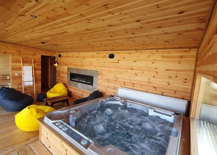 West Вилла Klaudyn